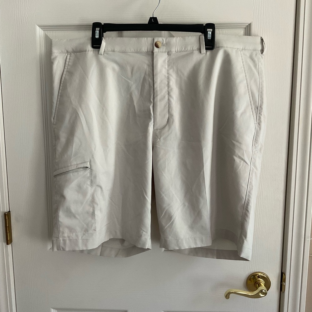 Men’s Greg Norman Golf Shorts